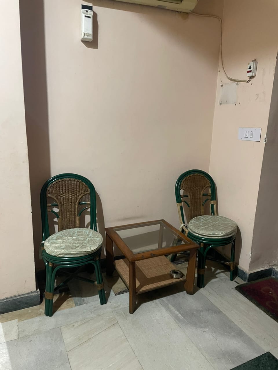 Hotel sitting area